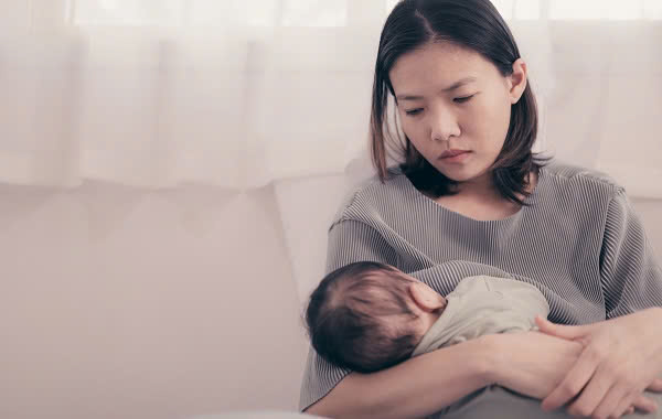 Bệnh trầm cảm sau sinh đáng sợ đến mức nào?
